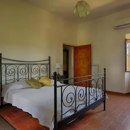 La Tinaia Holiday home Serravalle (Florence)